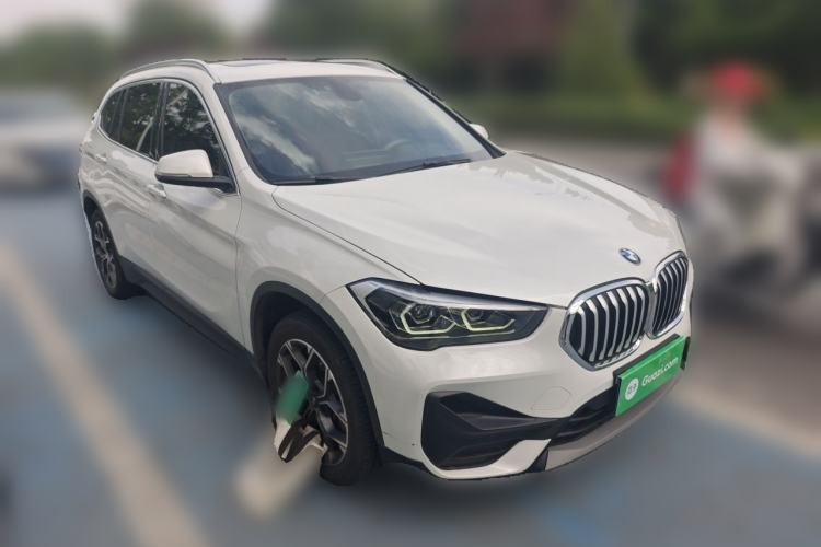 Used BMW X1 2021 sDrive25Li Leading Model Front Right 45 Deg