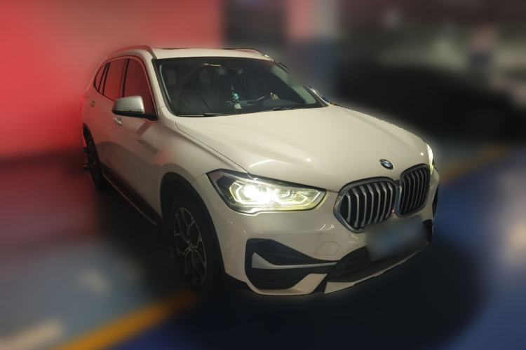 Used BMW X1 2021 sDrive20Li Premium Edition Front Right 45 Deg
