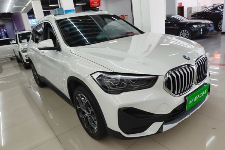 Used BMW X1 2021 Restyled sDrive25Li Leading Edition Front Right 45 Deg