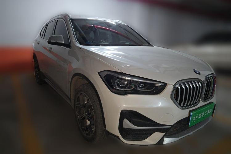 Used BMW X1 2021 sDrive20Li Premium Edition Front Right 45 Deg