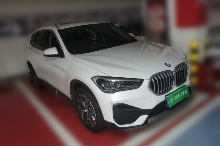Used BMW X1 2021 sDrive25Li Leading Model Front Right 45 Deg