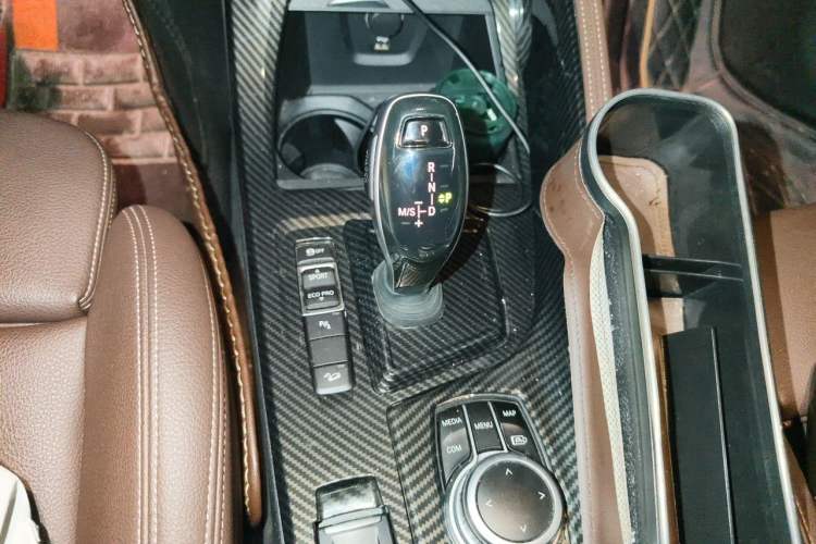 Used BMW X1 2021 xDrive25Li Luxury Model Gear Lever