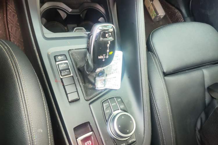 Used BMW X1 2021 Restyled sDrive25Li Leading Edition Gear Lever