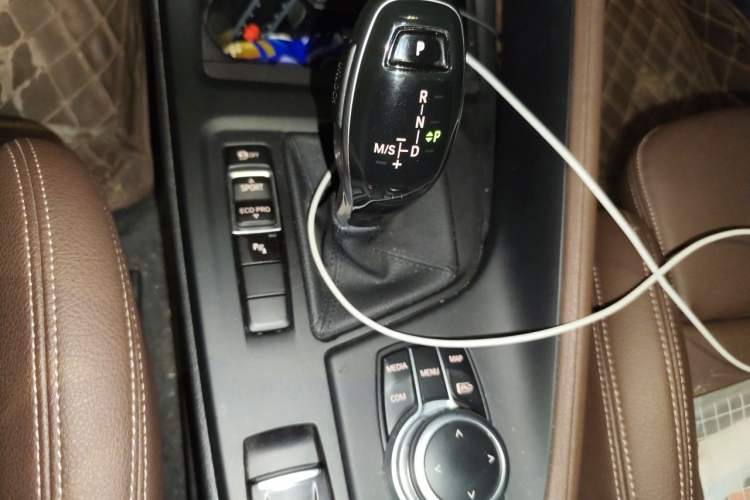 Used BMW X1 2021 sDrive25Li Leading Model Gear Lever