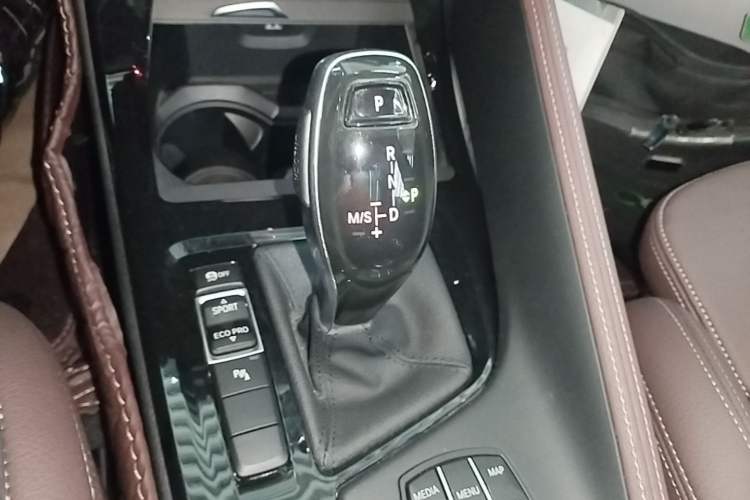 Used BMW X1 2021 sDrive20Li Premium Edition Gear Lever