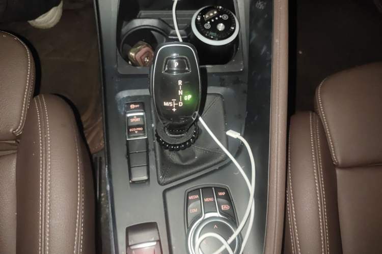 Used BMW X1 2021 Restyled sDrive25Li Leading Edition Gear Lever