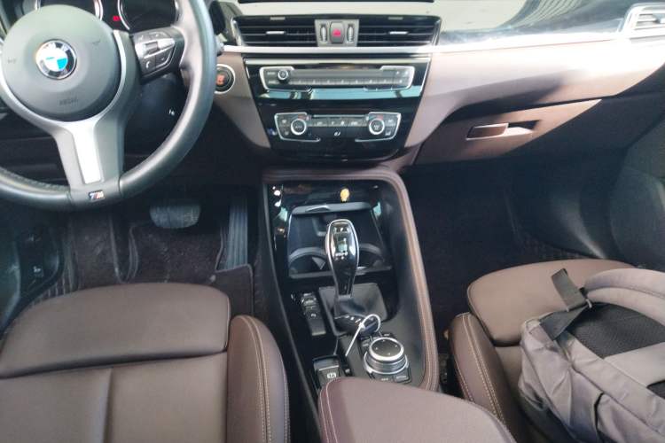 Used BMW X1 2021 sDrive20Li Premium Edition Gear Lever