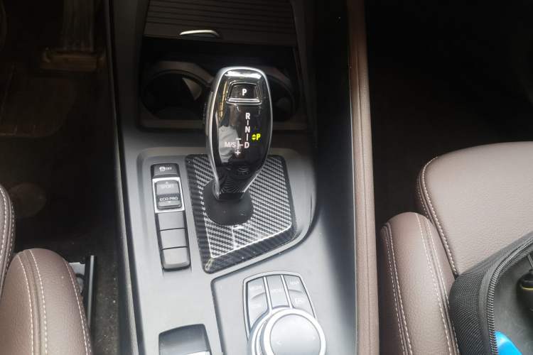 Used BMW X1 2021 Restyled sDrive25Li Leading Edition Gear Lever