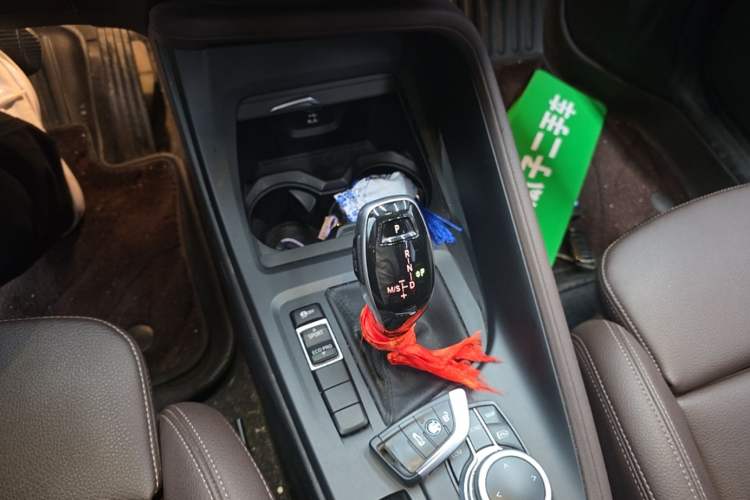 Used BMW X1 2021 Restyled sDrive25Li Leading Edition Gear Lever
