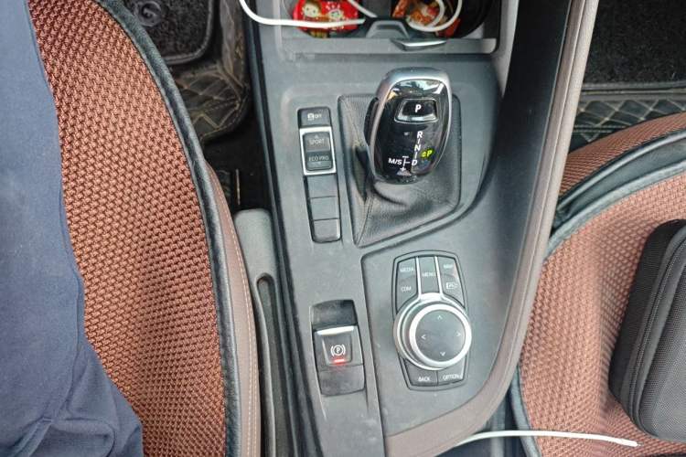 Used BMW X1 2021 sDrive25Li Leading Model Gear Lever