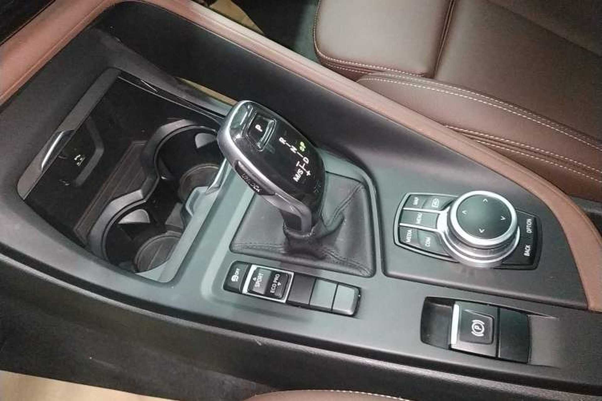 Used BMW X1 2021 sDrive25Li Leading Model Gear Lever