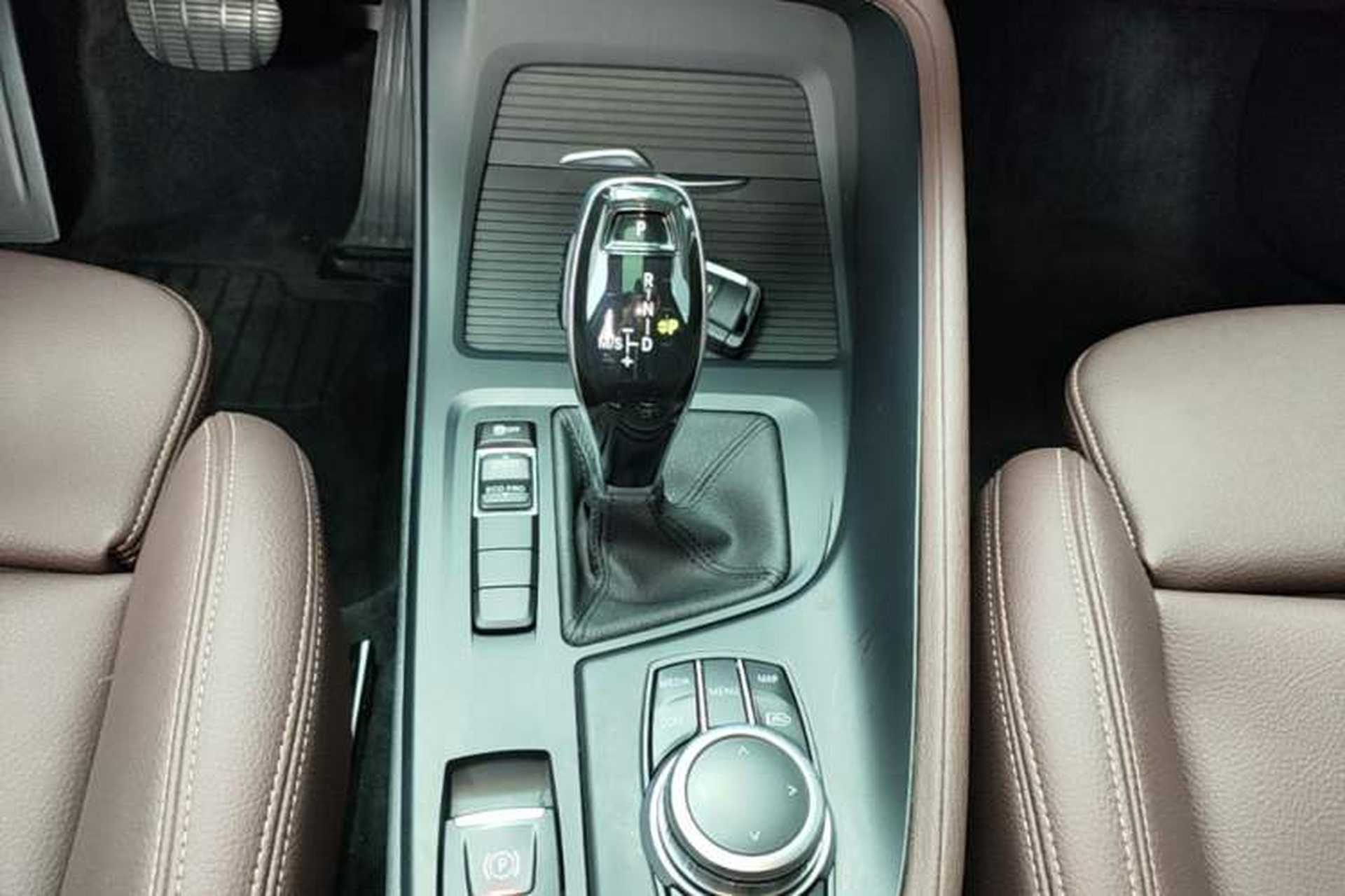 Used BMW X1 2021 Restyled sDrive25Li Leading Edition Gear Lever