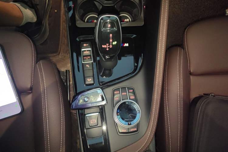 Used BMW X1 2021 xDrive25Li Luxury Model Gear Lever