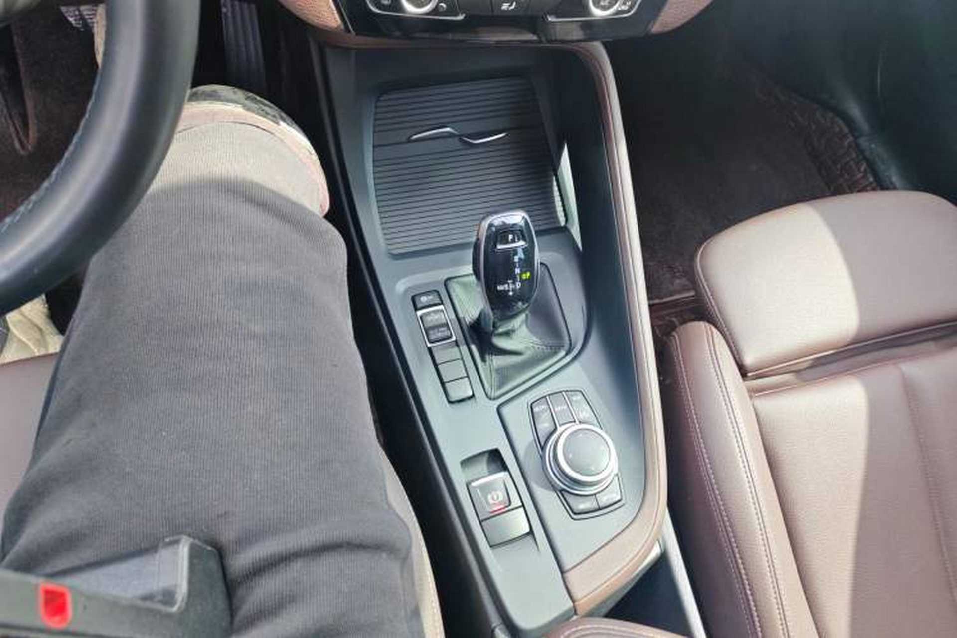 Used BMW X1 2021 Restyled sDrive25Li Leading Edition Gear Lever