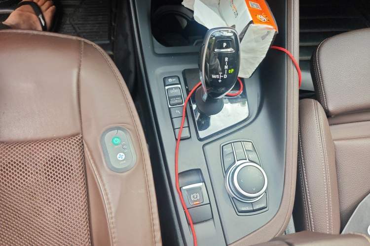 Used BMW X1 2021 sDrive25Li Leading Model Gear Lever
