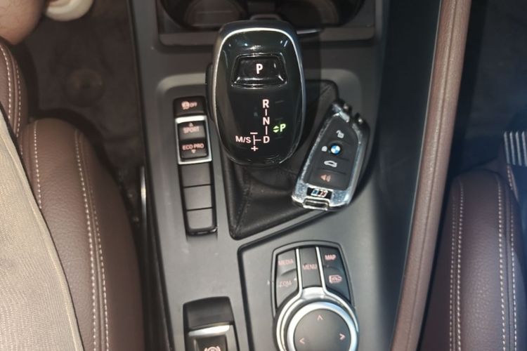 Used BMW X1 2021 Restyled sDrive25Li Leading Edition Gear Lever