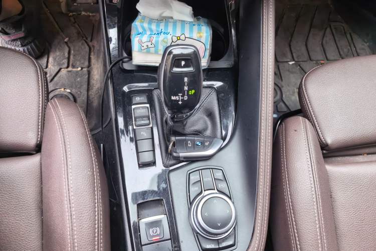 Used BMW X1 2021 sDrive20Li Premium Edition Gear Lever
