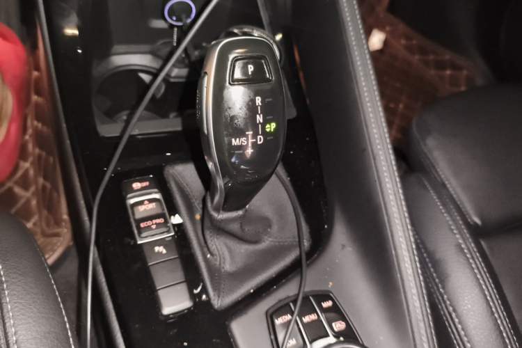 Used BMW X1 2021 sDrive20Li Premium Edition Gear Lever