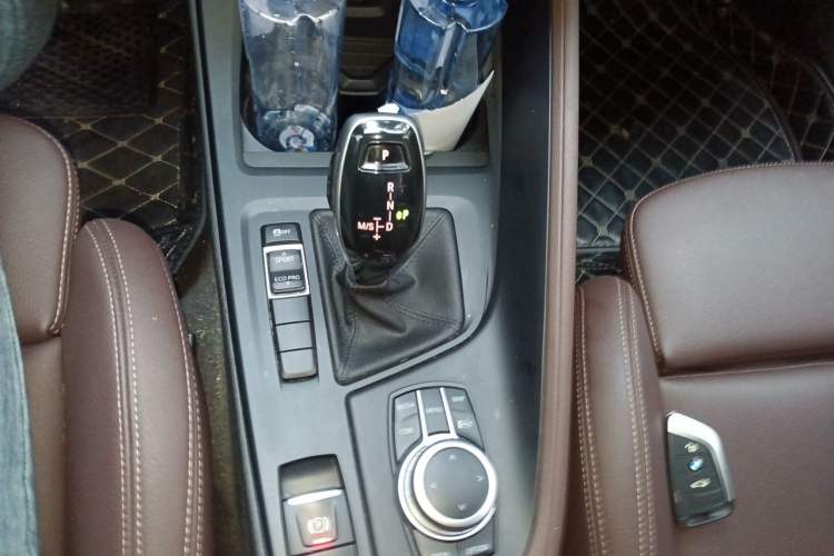 Used BMW X1 2021 Restyled sDrive25Li Leading Edition Gear Lever