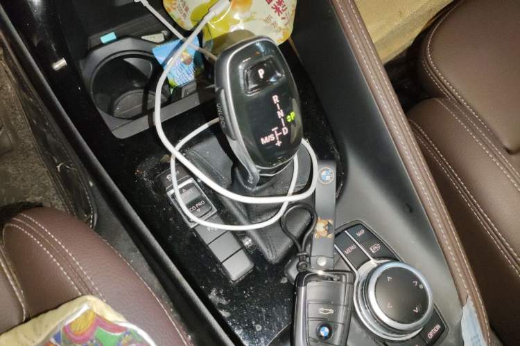 Used BMW X1 2021 sDrive20Li Premium Edition Gear Lever