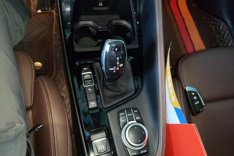 Used BMW X1 2021 xDrive25Li Luxury Model Gear Lever