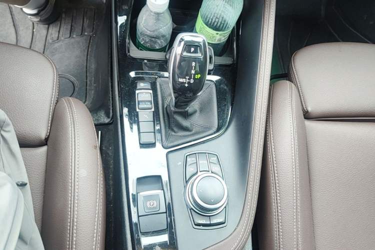 Used BMW X1 2021 Restyled sDrive20Li Premium Edition Gear Lever