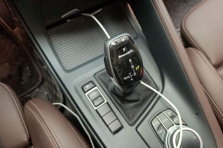 Used BMW X1 2021 sDrive25Li Leading Model Gear Lever