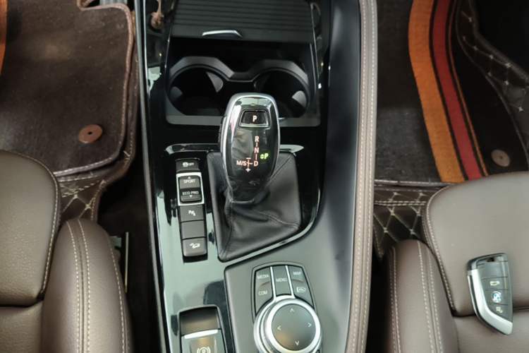 Used BMW X1 2021 xDrive25Li Luxury Model Gear Lever