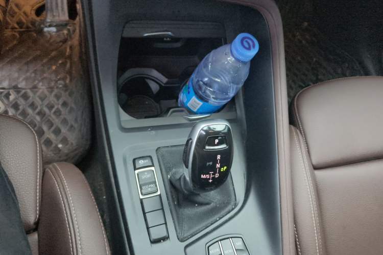 Used BMW X1 2021 sDrive25Li Leading Model Gear Lever