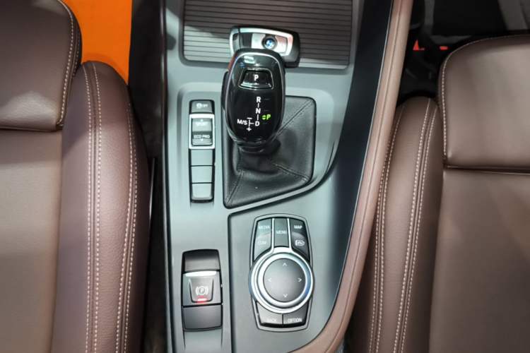 Used BMW X1 2021 Restyled sDrive25Li Leading Edition Gear Lever