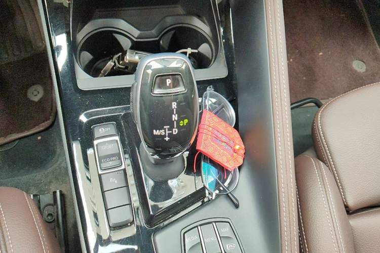 Used BMW X1 2021 sDrive20Li Premium Edition Gear Lever