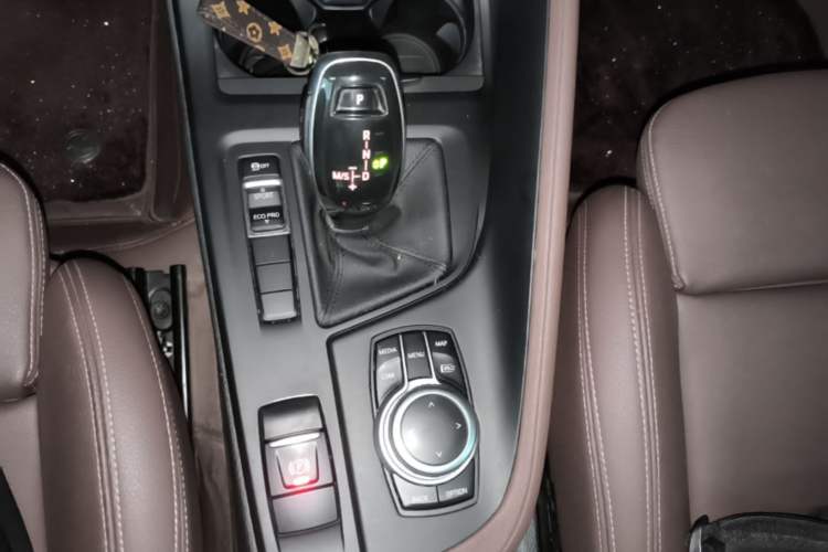 Used BMW X1 2021 sDrive25Li Leading Model Gear Lever