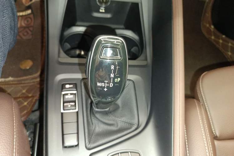 Used BMW X1 2021 Restyled sDrive25Li Leading Edition Gear Lever