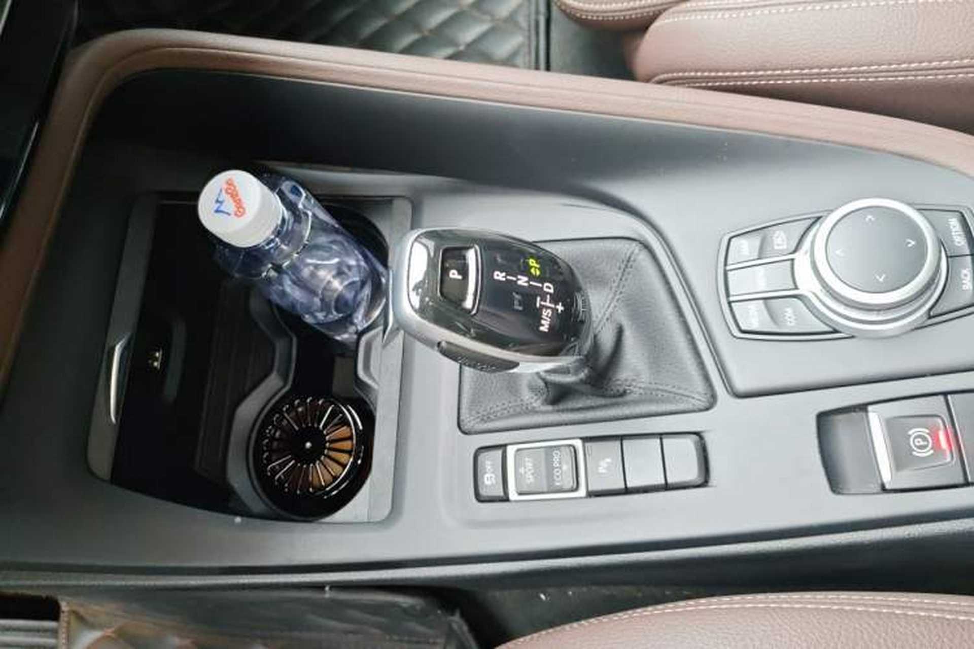 Used BMW X1 2021 sDrive25Li Leading Model Gear Lever