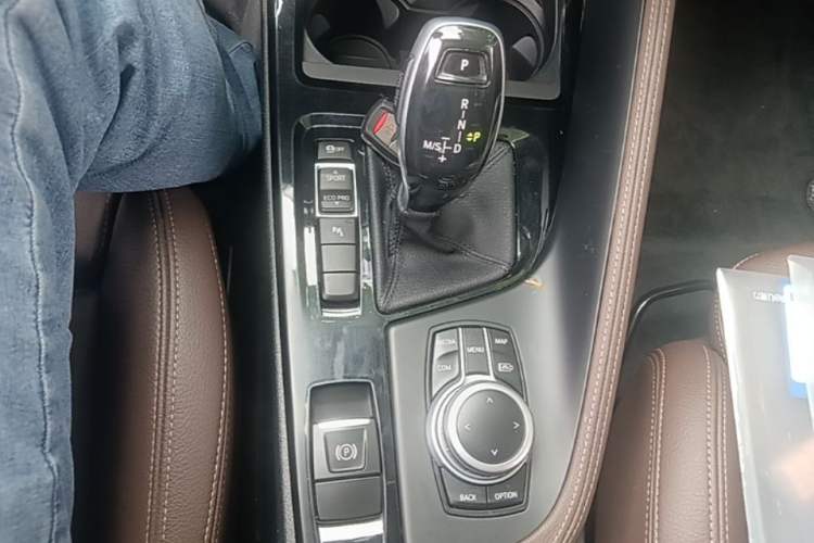 Used BMW X1 2021 Restyled sDrive20Li Premium Edition Gear Lever