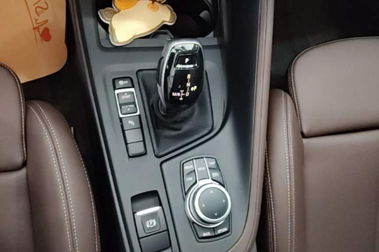 Used BMW X1 2021 sDrive25Li Leading Model Gear Lever