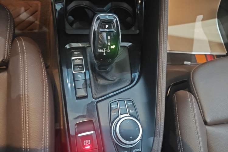 Used BMW X1 2021 sDrive20Li Premium Edition Gear Lever