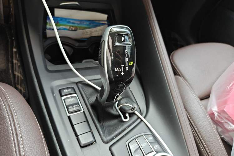 Used BMW X1 2021 sDrive25Li Leading Model Gear Lever