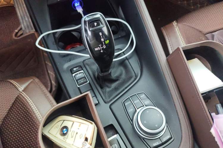 Used BMW X1 2021 sDrive25Li Leading Model Gear Lever