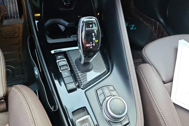 Used BMW X1 2021 xDrive25Li Luxury Model Gear Lever