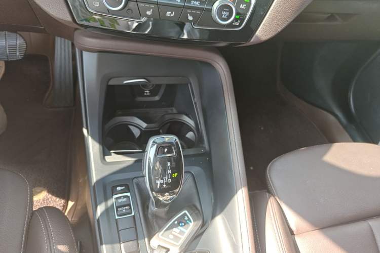 Used BMW X1 2021 Restyled sDrive25Li Leading Edition Gear Lever