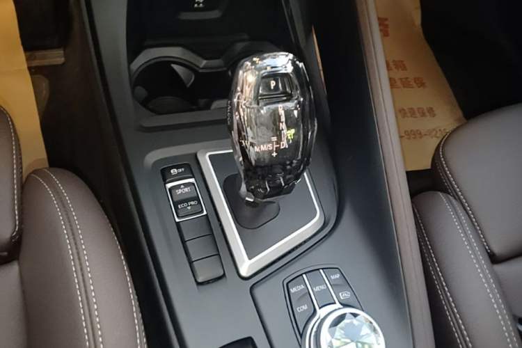 Used BMW X1 2021 sDrive25Li Leading Model Gear Lever
