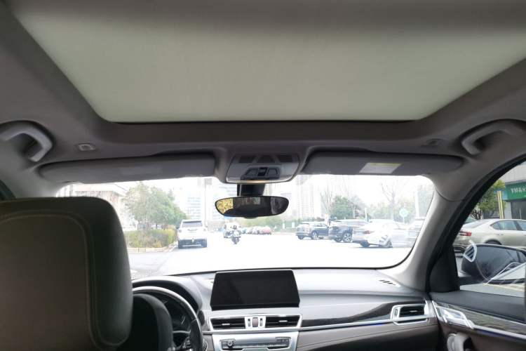 Used BMW X1 2021 xDrive25Li Luxury Model Headliner