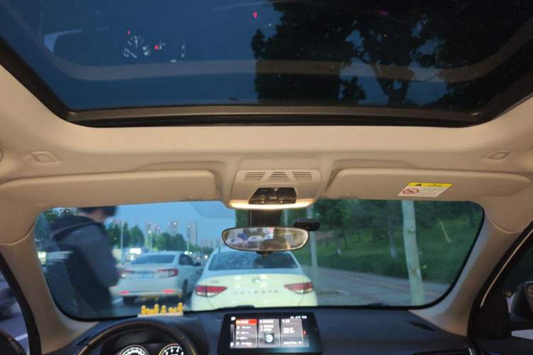 Used BMW X1 2021 Restyled sDrive25Li Leading Edition Headliner