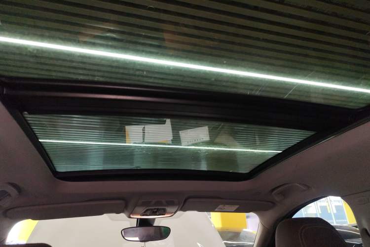 Used BMW X1 2021 sDrive20Li Premium Edition Headliner