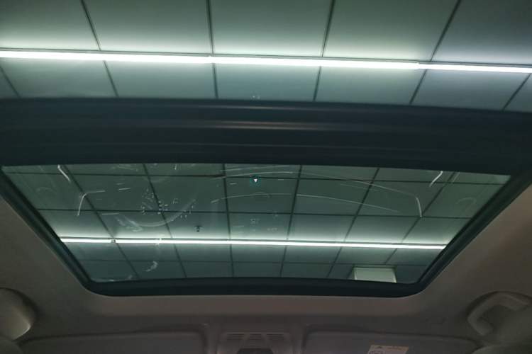 Used BMW X1 2021 Restyled sDrive25Li Leading Edition Headliner