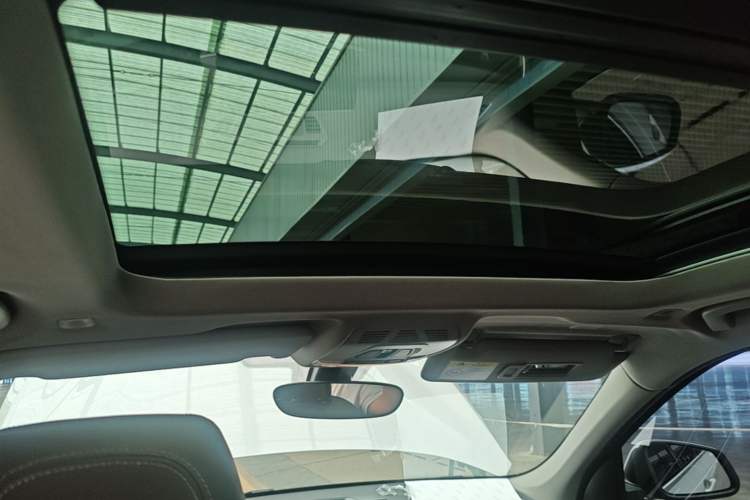 Used BMW X1 2021 Restyled sDrive25Li Leading Edition Headliner