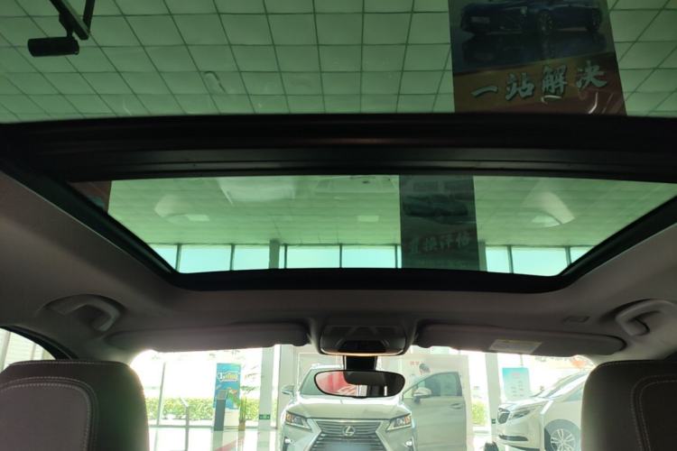 Used BMW X1 2021 Restyled sDrive25Li Leading Edition Headliner