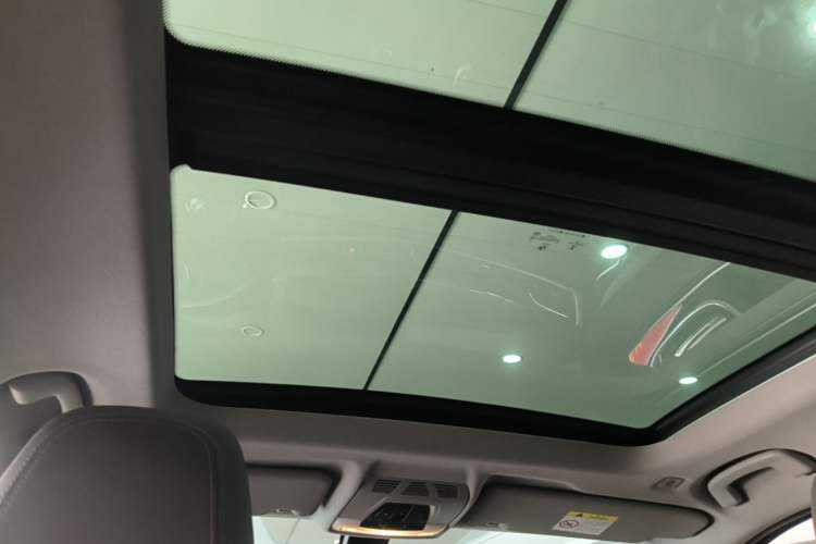 Used BMW X1 2021 xDrive25Li Luxury Model Headliner