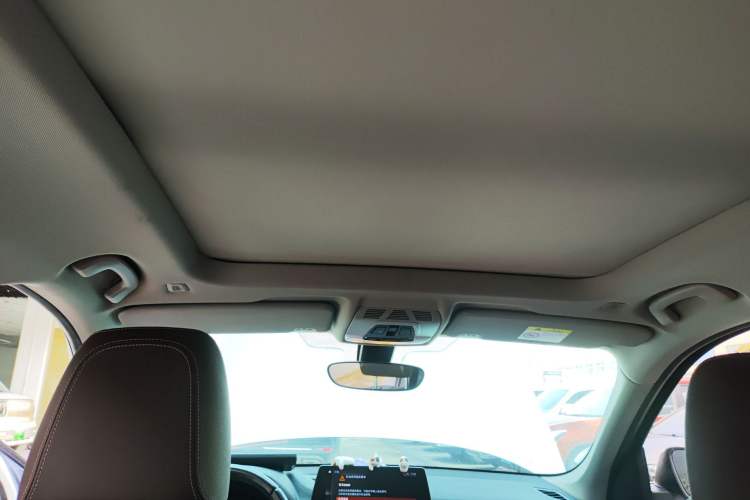 Used BMW X1 2021 Restyled sDrive25Li Leading Edition Headliner